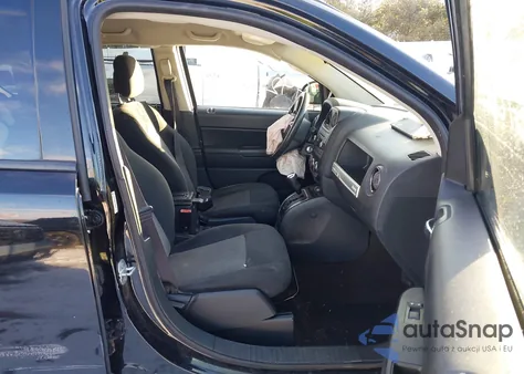 2016 Jeep Compass Sport z USA, uszkodzony, nr VIN 1C4NJDBB3GD549638